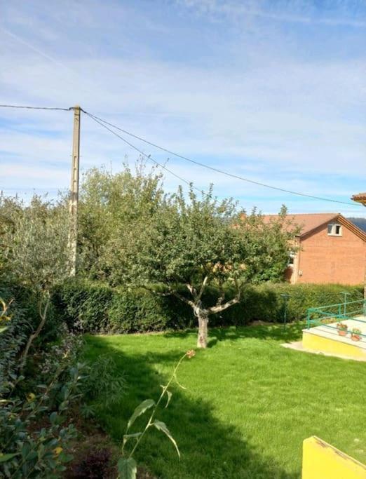 Casa Con Finca En Oviedo El Casero Zewnętrze zdjęcie